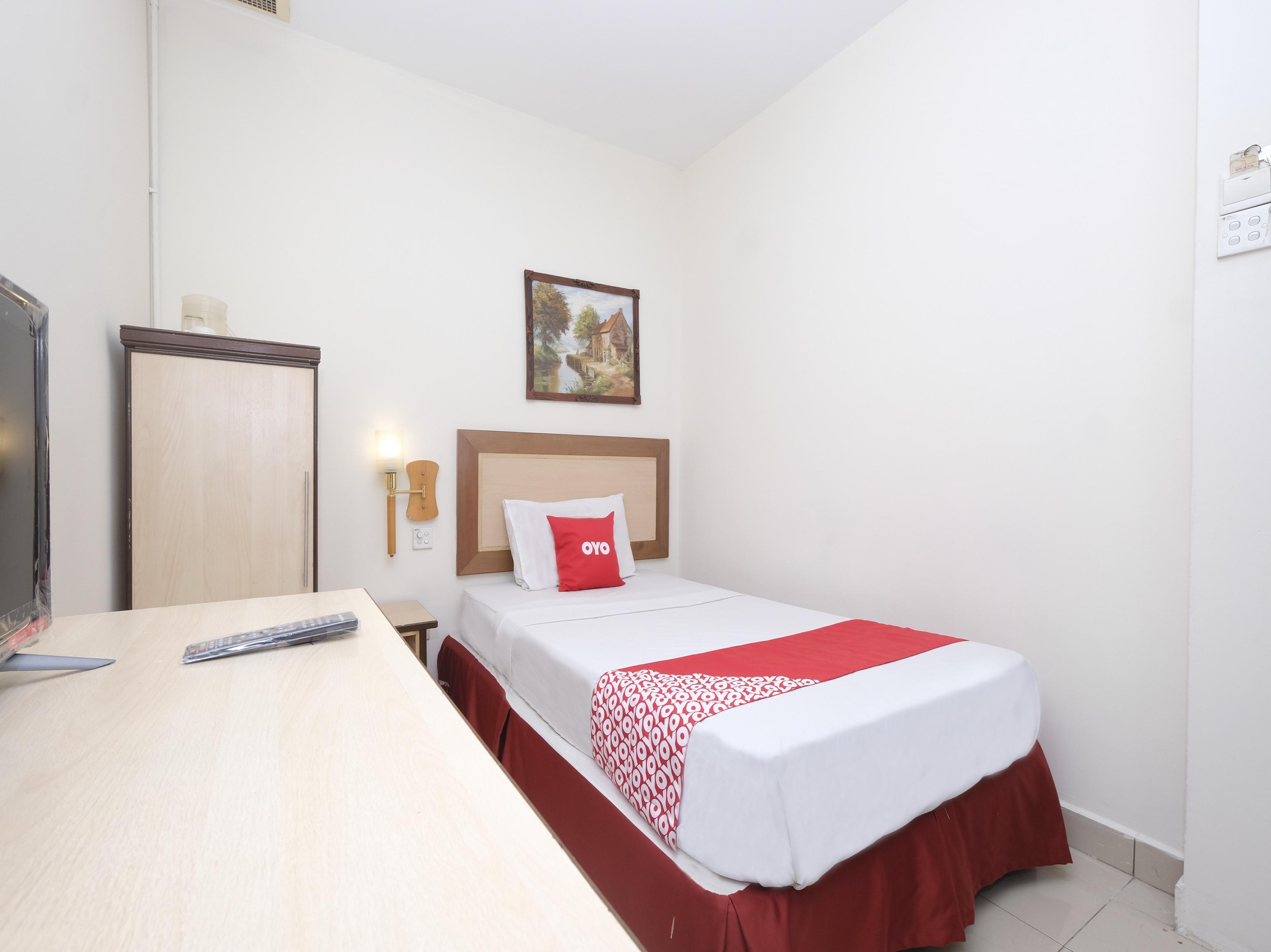 Hotel Sri Sutra - Sungai Buloh Петалінг-Джая Екстер'єр фото