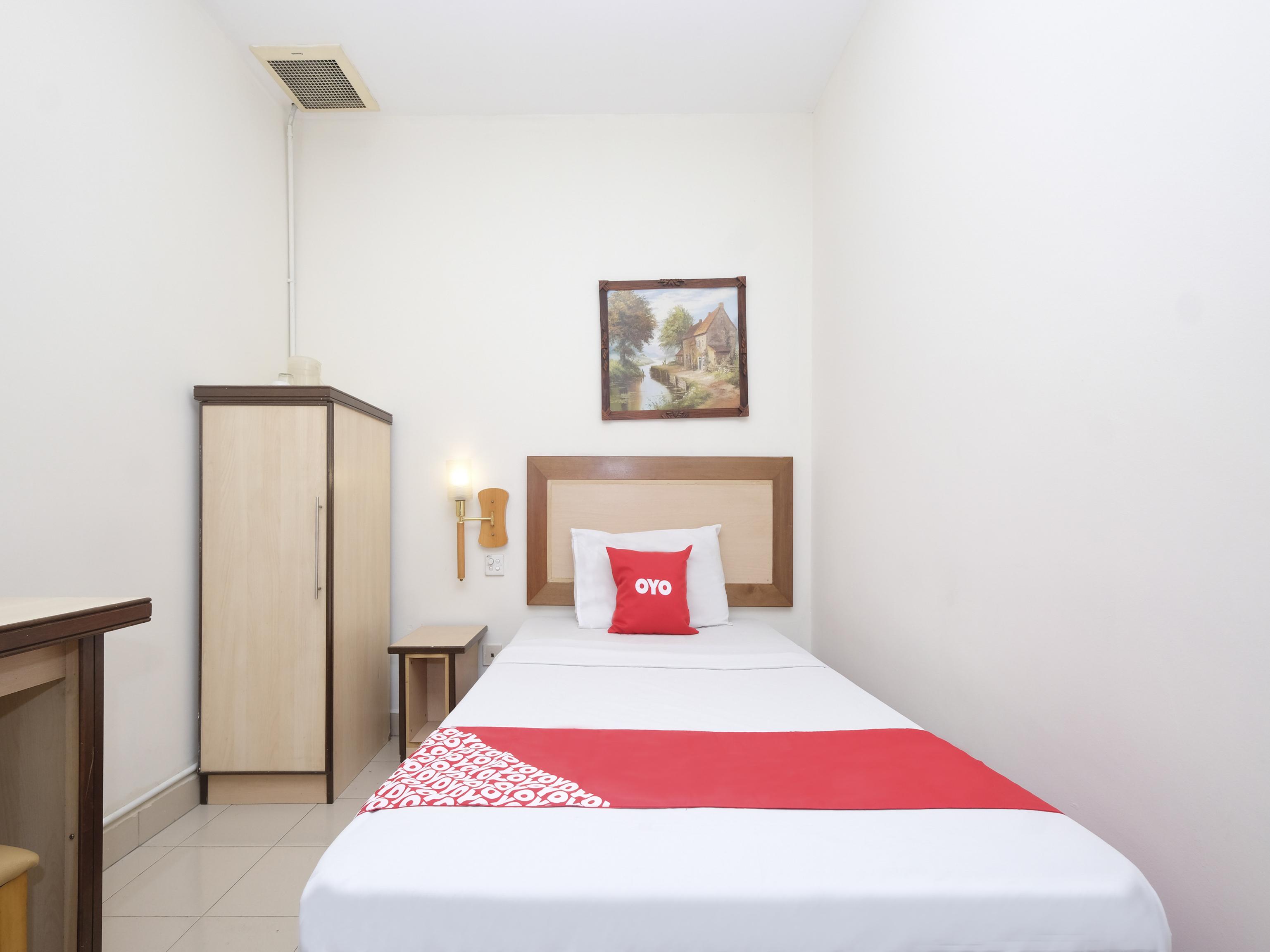 Hotel Sri Sutra - Sungai Buloh Петалінг-Джая Екстер'єр фото