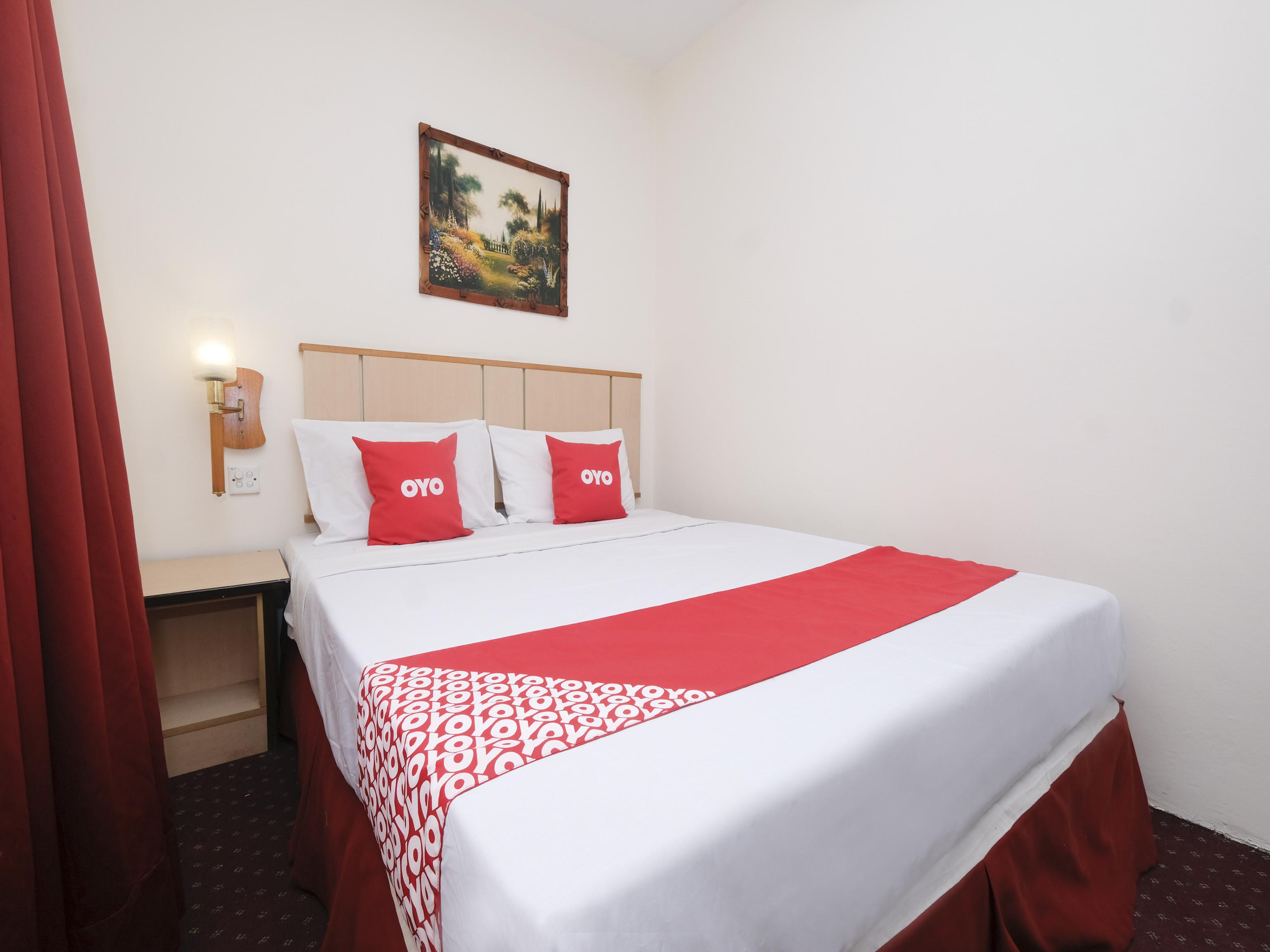 Hotel Sri Sutra - Sungai Buloh Петалінг-Джая Екстер'єр фото