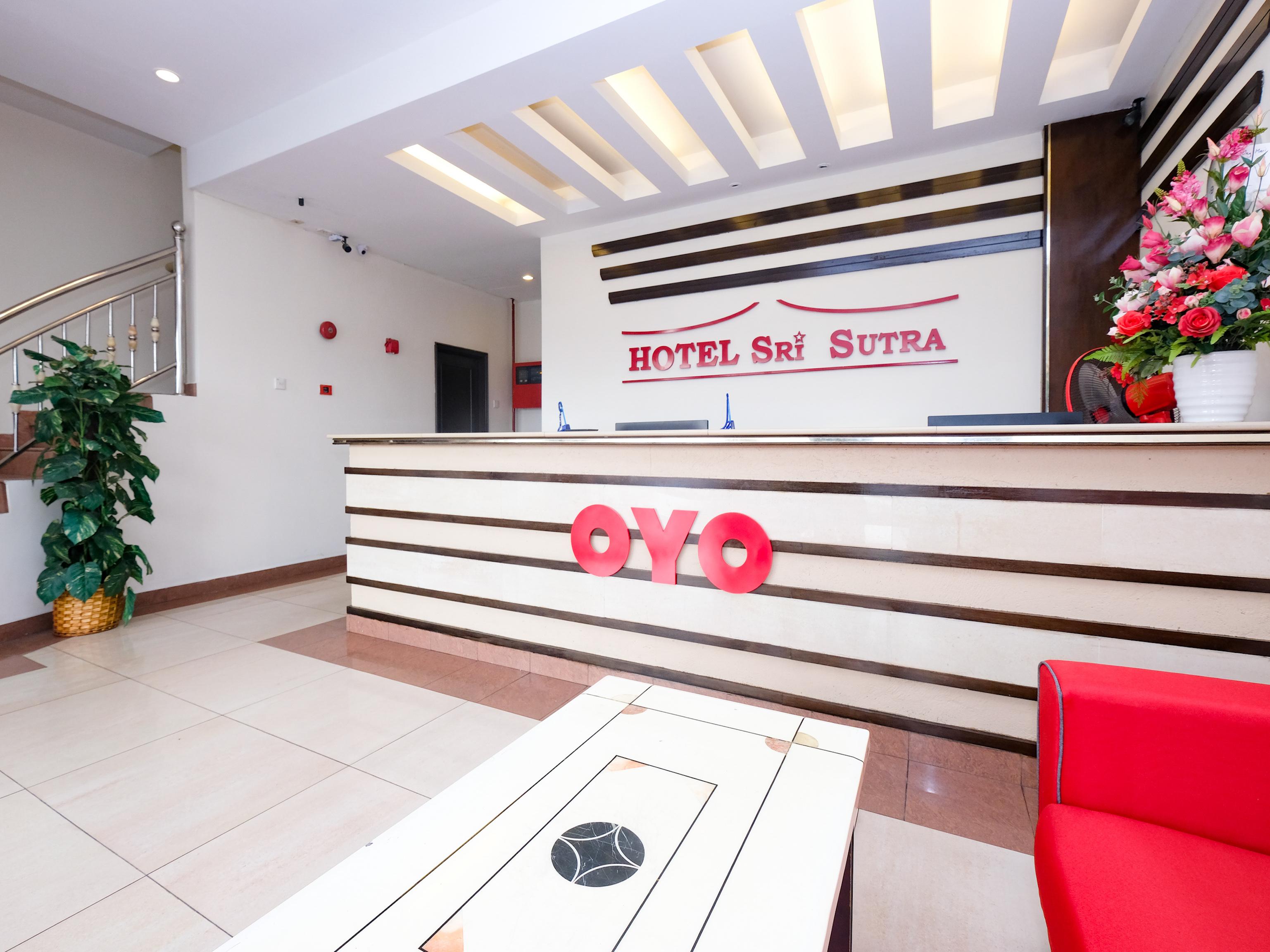Hotel Sri Sutra - Sungai Buloh Петалінг-Джая Екстер'єр фото